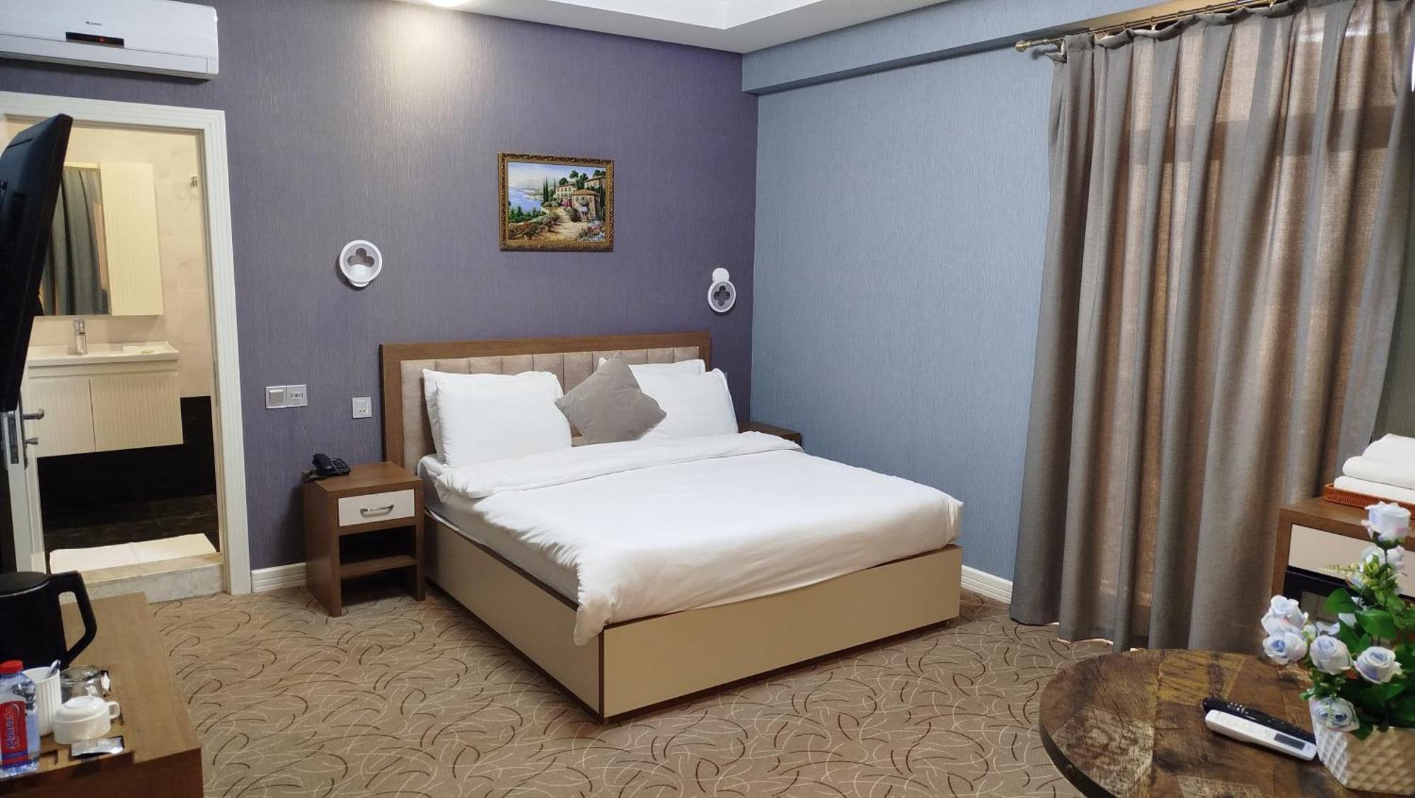 Royal Meridien Hotel Баку Екстериор снимка